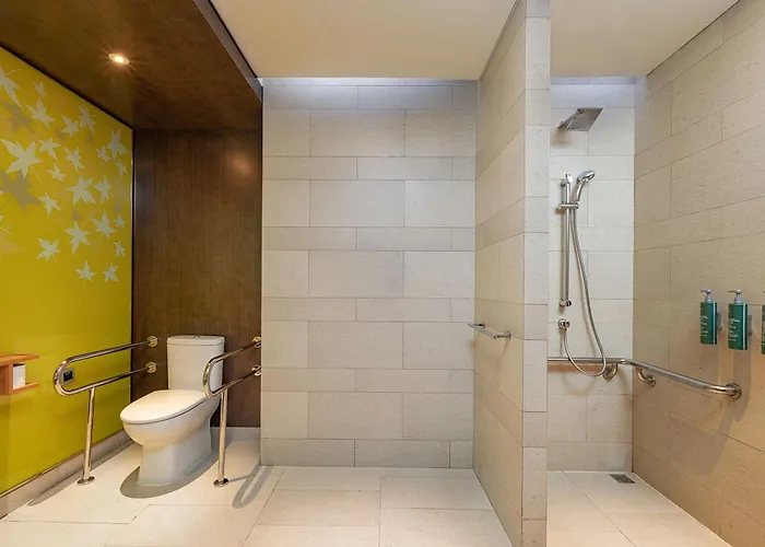 King Room Mobility accessible