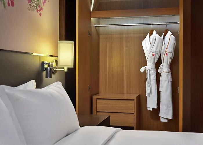 One-Bedroom Suite